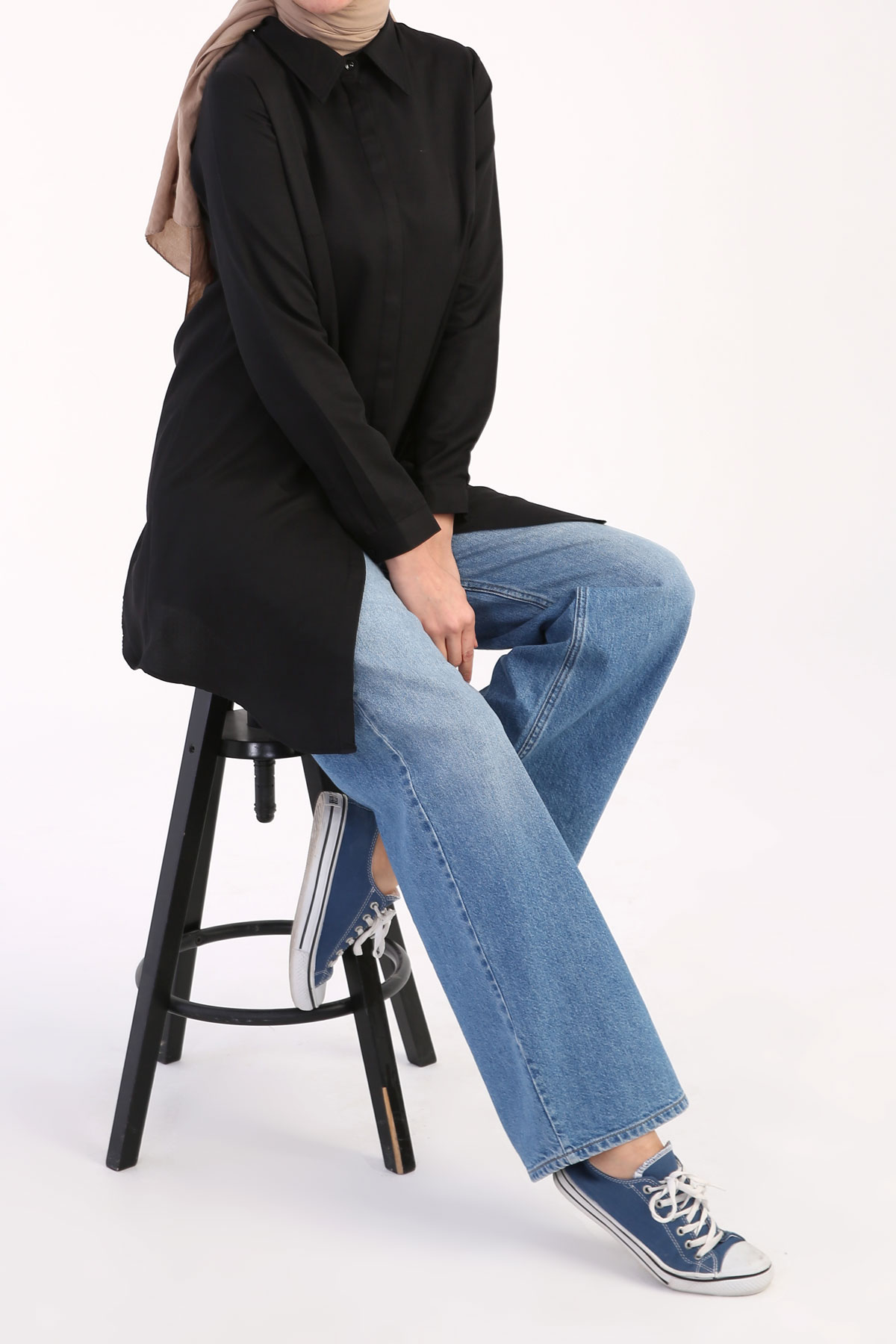 Women's Hidden Button Tunic